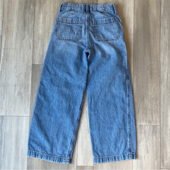 Girls Abercrombie and Fitch Jeans - Picture 4 of 8